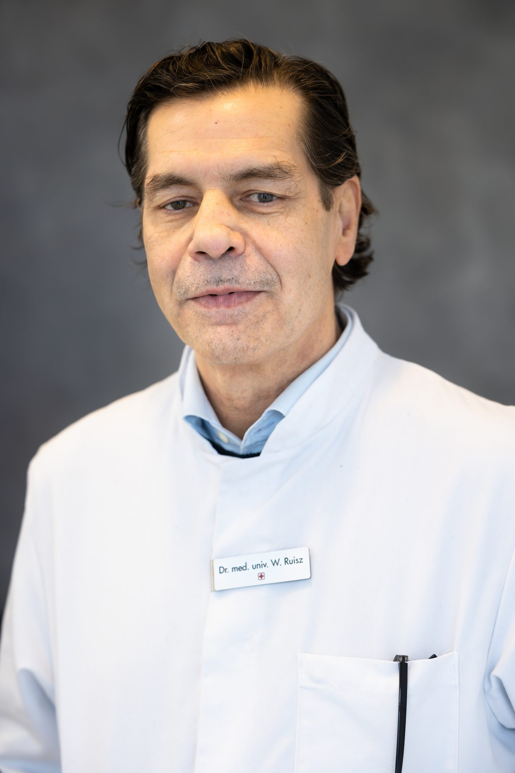 Dr. med. univ. Ruisz